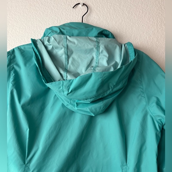 Women’s Columbia Jacket - Picture 3 of 9